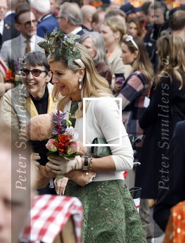 Emmen 27 april 2024
Koningsdag in Emmen met de koninklijke familie . Aanwezig bKoning Willem Alexander Koningin Maxima Prinses Amalia Prinses Alexia Prinses Ariane Prins Constantijn Prinses laurentien Prins Bernhard Prinses Annette Prins Maurits Prinses Marilene Prins Pieter Christiaan Prinses Anita Prins Floris en Prinses Aimee.