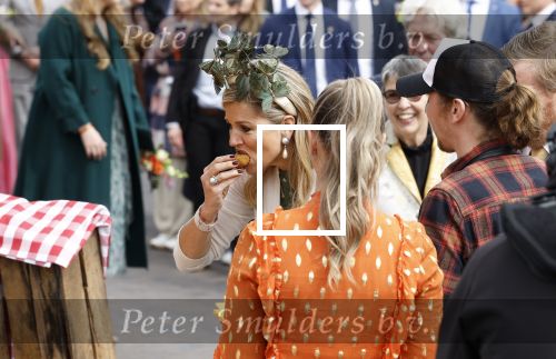 Emmen 27 april 2024
Koningsdag in Emmen met de koninklijke familie . Aanwezig bKoning Willem Alexander Koningin Maxima Prinses Amalia Prinses Alexia Prinses Ariane Prins Constantijn Prinses laurentien Prins Bernhard Prinses Annette Prins Maurits Prinses Marilene Prins Pieter Christiaan Prinses Anita Prins Floris en Prinses Aimee.