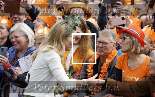 Emmen 27 april 2024
Koningsdag in Emmen met de koninklijke familie . Aanwezig bKoning Willem Alexander Koningin Maxima Prinses Amalia Prinses Alexia Prinses Ariane Prins Constantijn Prinses laurentien Prins Bernhard Prinses Annette Prins Maurits Prinses Marilene Prins Pieter Christiaan Prinses Anita Prins Floris en Prinses Aimee.