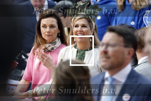 Emmen 27 april 2024
Koningsdag in Emmen met de koninklijke familie . Aanwezig bKoning Willem Alexander Koningin Maxima Prinses Amalia Prinses Alexia Prinses Ariane Prins Constantijn Prinses laurentien Prins Bernhard Prinses Annette Prins Maurits Prinses Marilene Prins Pieter Christiaan Prinses Anita Prins Floris en Prinses Aimee.