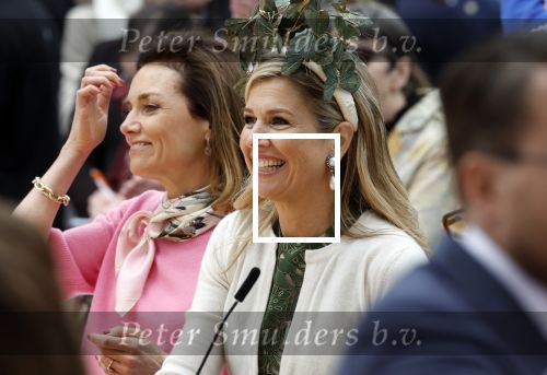 Emmen 27 april 2024
Koningsdag in Emmen met de koninklijke familie . Aanwezig bKoning Willem Alexander Koningin Maxima Prinses Amalia Prinses Alexia Prinses Ariane Prins Constantijn Prinses laurentien Prins Bernhard Prinses Annette Prins Maurits Prinses Marilene Prins Pieter Christiaan Prinses Anita Prins Floris en Prinses Aimee.