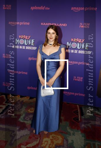 Amsterdam 13 mei 2024
Premiere Crazy House in Tuschinski. De cast met oa Alicia Silverstone Gaite Jansen Matti Stooker Chris Peters Victoria Koblenko Maarten Swart en Steffen Haars . Greg Shapiro presenteert de avond.