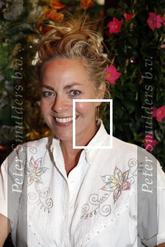 Amsterdam 22 mei 2024
Presentatie Dag Een Fitfoodgids bij Ron\'s Gastrobar. Maaike Martens