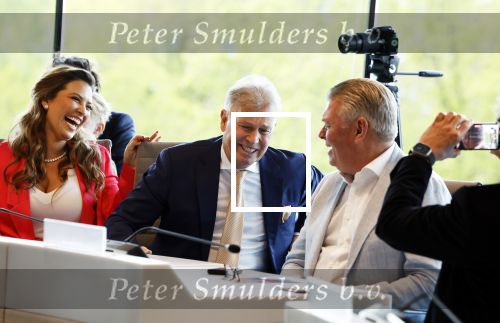 Ede, 26 April 2024
Koninklijke onderscheidingen voor
Marcel Boekhoorn en Rebecca Cabau v Kasbergen
Burgemeester Rene Verhulst