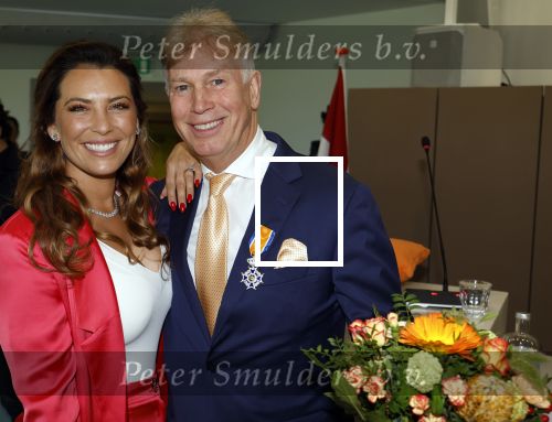 Ede, 26 April 2024
Koninklijke onderscheidingen voor
Marcel Boekhoorn en Rebecca Cabau v Kasbergen
Burgemeester Rene Verhulst