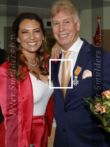 Ede, 26 April 2024
Koninklijke onderscheidingen voor
Marcel Boekhoorn en Rebecca Cabau v Kasbergen
Burgemeester Rene Verhulst