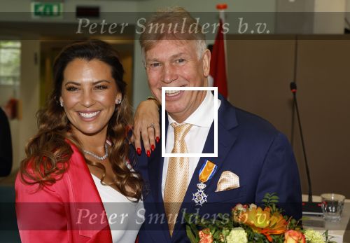 Ede, 26 April 2024
Koninklijke onderscheidingen voor
Marcel Boekhoorn en Rebecca Cabau v Kasbergen
Burgemeester Rene Verhulst