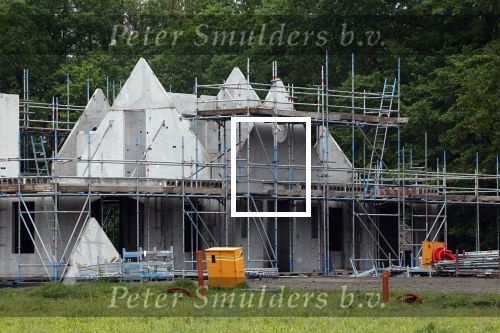 Noordwijkerhout 16 mei 2024
Martien Meiland en Erica Meiland laten een nieuwe villa bouwen op een landgoed in Noordwijkerhout.