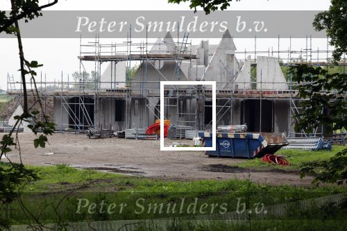 Noordwijkerhout 16 mei 2024
Martien Meiland en Erica Meiland laten een nieuwe villa bouwen op een landgoed in Noordwijkerhout.