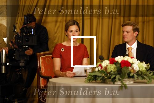 Soestdijk 13 september 2023
Opnames videoland serie Maxima op paleis Soestijk.
Martijn Lakemeier (Willem Alexander) Delfina Chaves (Maxima) Elsie de Brauw ( Beatrix)  Sebastian Koch en Jacob Derwig zijn aanwezig.