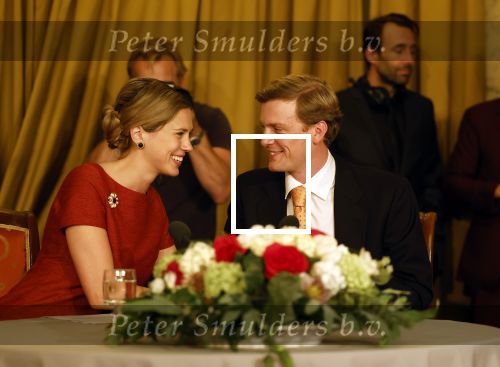 Soestdijk 13 september 2023
Opnames videoland serie Maxima op paleis Soestijk.
Martijn Lakemeier (Willem Alexander) Delfina Chaves (Maxima) Elsie de Brauw ( Beatrix)  Sebastian Koch en Jacob Derwig zijn aanwezig.