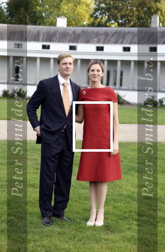 Soestdijk 13 september 2023
Opnames videoland serie Maxima op paleis Soestijk.
Martijn Lakemeier (Willem Alexander) Delfina Chaves (Maxima) Elsie de Brauw ( Beatrix)  Sebastian Koch en Jacob Derwig zijn aanwezig.