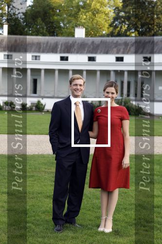 Soestdijk 13 september 2023
Opnames videoland serie Maxima op paleis Soestijk.
Martijn Lakemeier (Willem Alexander) Delfina Chaves (Maxima) Elsie de Brauw ( Beatrix)  Sebastian Koch en Jacob Derwig zijn aanwezig.