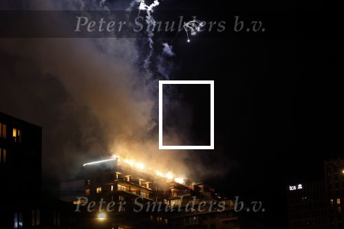 Amsterdam 27 april 2024
Martin Garrix geeft een feest in zijn penthouse met een gigantische vuurwerkshow .