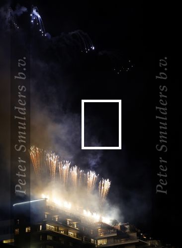 Amsterdam 27 april 2024
Martin Garrix geeft een feest in zijn penthouse met een gigantische vuurwerkshow .