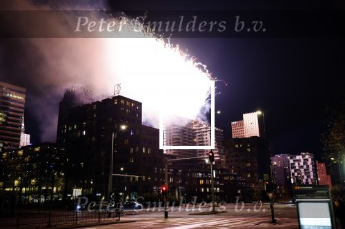 Amsterdam 27 april 2024
Martin Garrix geeft een feest in zijn penthouse met een gigantische vuurwerkshow .