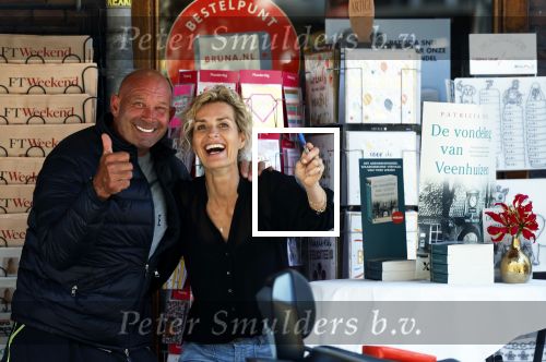 Amsterdam 11 mei 2024
Schrijfster Patricia Snel bij signeersessie met grote fan Tim di Grasso