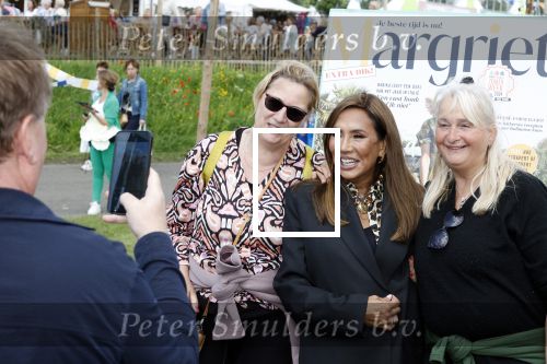 Vijfhuizen 23 mei 2024
Patty Brard op de libelle zomerweek.