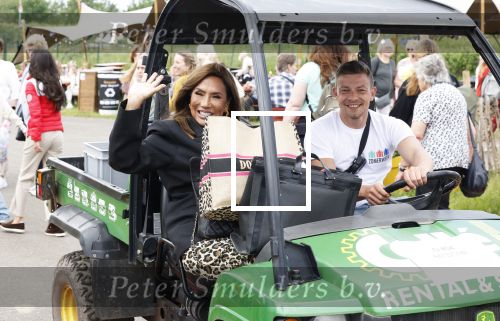 Vijfhuizen 23 mei 2024
Patty Brard op de libelle zomerweek.