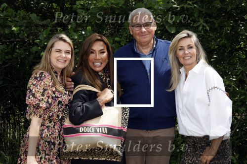 Vijfhuizen 23 mei 2024
Patty Brard op de libelle zomerweek. Patty Brard Helene v Santen Jan de Hoop en Vivian Slingerland