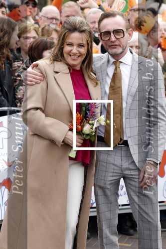 Emmen 27 april 2024
Koningsdag in Emmen met de koninklijke familie . Aanwezig bKoning Willem Alexander Koningin Maxima Prinses Amalia Prinses Alexia Prinses Ariane Prins Constantijn Prinses laurentien Prins Bernhard Prinses Annette Prins Maurits Prinses Marilene Prins Pieter Christiaan Prinses Anita Prins Floris en Prinses Aimee.