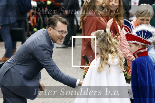 Emmen 27 april 2024
Koningsdag in Emmen met de koninklijke familie . Aanwezig bKoning Willem Alexander Koningin Maxima Prinses Amalia Prinses Alexia Prinses Ariane Prins Constantijn Prinses laurentien Prins Bernhard Prinses Annette Prins Maurits Prinses Marilene Prins Pieter Christiaan Prinses Anita Prins Floris en Prinses Aimee.