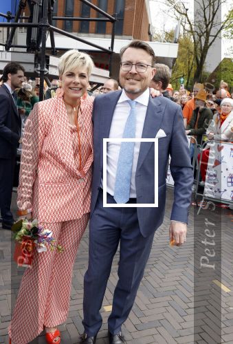 Emmen 27 april 2024
Koningsdag in Emmen met de koninklijke familie . Aanwezig bKoning Willem Alexander Koningin Maxima Prinses Amalia Prinses Alexia Prinses Ariane Prins Constantijn Prinses laurentien Prins Bernhard Prinses Annette Prins Maurits Prinses Marilene Prins Pieter Christiaan Prinses Anita Prins Floris en Prinses Aimee.