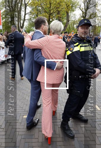 Emmen 27 april 2024
Koningsdag in Emmen met de koninklijke familie . Aanwezig bKoning Willem Alexander Koningin Maxima Prinses Amalia Prinses Alexia Prinses Ariane Prins Constantijn Prinses laurentien Prins Bernhard Prinses Annette Prins Maurits Prinses Marilene Prins Pieter Christiaan Prinses Anita Prins Floris en Prinses Aimee.