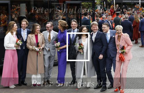 Emmen 27 april 2024
Koningsdag in Emmen met de koninklijke familie . Aanwezig bKoning Willem Alexander Koningin Maxima Prinses Amalia Prinses Alexia Prinses Ariane Prins Constantijn Prinses laurentien Prins Bernhard Prinses Annette Prins Maurits Prinses Marilene Prins Pieter Christiaan Prinses Anita Prins Floris en Prinses Aimee.