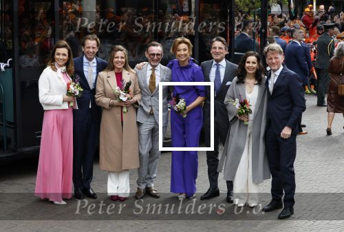 Emmen 27 april 2024
Koningsdag in Emmen met de koninklijke familie . Aanwezig bKoning Willem Alexander Koningin Maxima Prinses Amalia Prinses Alexia Prinses Ariane Prins Constantijn Prinses laurentien Prins Bernhard Prinses Annette Prins Maurits Prinses Marilene Prins Pieter Christiaan Prinses Anita Prins Floris en Prinses Aimee.