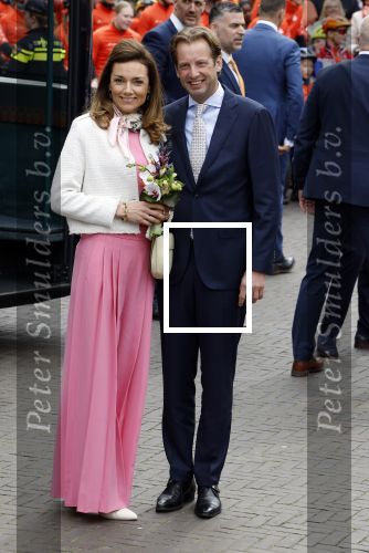 Emmen 27 april 2024
Koningsdag in Emmen met de koninklijke familie . Aanwezig bKoning Willem Alexander Koningin Maxima Prinses Amalia Prinses Alexia Prinses Ariane Prins Constantijn Prinses laurentien Prins Bernhard Prinses Annette Prins Maurits Prinses Marilene Prins Pieter Christiaan Prinses Anita Prins Floris en Prinses Aimee.