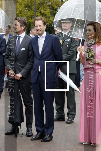 Emmen 27 april 2024
Koningsdag in Emmen met de koninklijke familie . Aanwezig bKoning Willem Alexander Koningin Maxima Prinses Amalia Prinses Alexia Prinses Ariane Prins Constantijn Prinses laurentien Prins Bernhard Prinses Annette Prins Maurits Prinses Marilene Prins Pieter Christiaan Prinses Anita Prins Floris en Prinses Aimee.