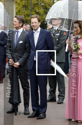 Emmen 27 april 2024
Koningsdag in Emmen met de koninklijke familie . Aanwezig bKoning Willem Alexander Koningin Maxima Prinses Amalia Prinses Alexia Prinses Ariane Prins Constantijn Prinses laurentien Prins Bernhard Prinses Annette Prins Maurits Prinses Marilene Prins Pieter Christiaan Prinses Anita Prins Floris en Prinses Aimee.