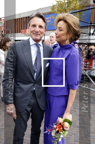 Emmen 27 april 2024
Koningsdag in Emmen met de koninklijke familie . Aanwezig bKoning Willem Alexander Koningin Maxima Prinses Amalia Prinses Alexia Prinses Ariane Prins Constantijn Prinses laurentien Prins Bernhard Prinses Annette Prins Maurits Prinses Marilene Prins Pieter Christiaan Prinses Anita Prins Floris en Prinses Aimee.