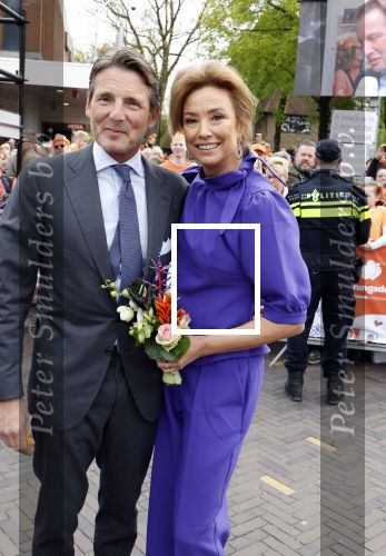 Emmen 27 april 2024
Koningsdag in Emmen met de koninklijke familie . Aanwezig bKoning Willem Alexander Koningin Maxima Prinses Amalia Prinses Alexia Prinses Ariane Prins Constantijn Prinses laurentien Prins Bernhard Prinses Annette Prins Maurits Prinses Marilene Prins Pieter Christiaan Prinses Anita Prins Floris en Prinses Aimee.