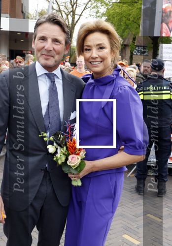 Emmen 27 april 2024
Koningsdag in Emmen met de koninklijke familie . Aanwezig bKoning Willem Alexander Koningin Maxima Prinses Amalia Prinses Alexia Prinses Ariane Prins Constantijn Prinses laurentien Prins Bernhard Prinses Annette Prins Maurits Prinses Marilene Prins Pieter Christiaan Prinses Anita Prins Floris en Prinses Aimee.