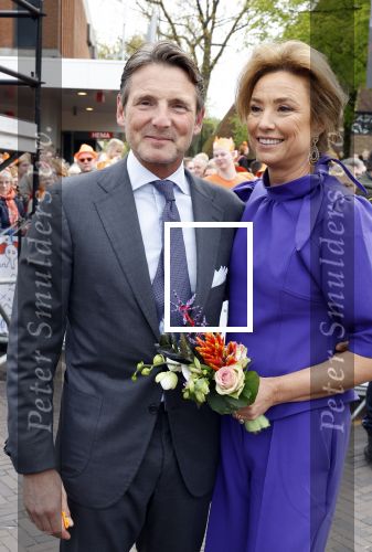 Emmen 27 april 2024
Koningsdag in Emmen met de koninklijke familie . Aanwezig bKoning Willem Alexander Koningin Maxima Prinses Amalia Prinses Alexia Prinses Ariane Prins Constantijn Prinses laurentien Prins Bernhard Prinses Annette Prins Maurits Prinses Marilene Prins Pieter Christiaan Prinses Anita Prins Floris en Prinses Aimee.