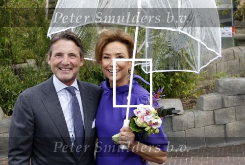 Emmen 27 april 2024
Koningsdag in Emmen met de koninklijke familie . Aanwezig bKoning Willem Alexander Koningin Maxima Prinses Amalia Prinses Alexia Prinses Ariane Prins Constantijn Prinses laurentien Prins Bernhard Prinses Annette Prins Maurits Prinses Marilene Prins Pieter Christiaan Prinses Anita Prins Floris en Prinses Aimee.