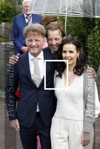 Emmen 27 april 2024
Koningsdag in Emmen met de koninklijke familie . Aanwezig bKoning Willem Alexander Koningin Maxima Prinses Amalia Prinses Alexia Prinses Ariane Prins Constantijn Prinses laurentien Prins Bernhard Prinses Annette Prins Maurits Prinses Marilene Prins Pieter Christiaan Prinses Anita Prins Floris en Prinses Aimee.