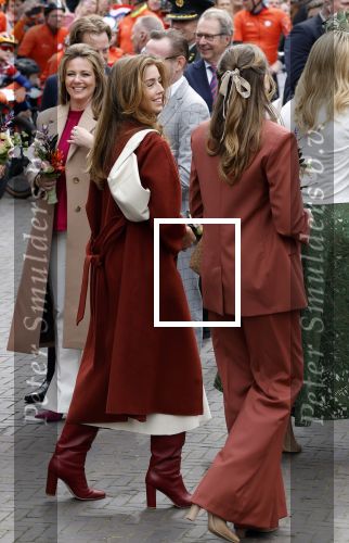 Emmen 27 april 2024
Koningsdag in Emmen met de koninklijke familie . Aanwezig bKoning Willem Alexander Koningin Maxima Prinses Amalia Prinses Alexia Prinses Ariane Prins Constantijn Prinses laurentien Prins Bernhard Prinses Annette Prins Maurits Prinses Marilene Prins Pieter Christiaan Prinses Anita Prins Floris en Prinses Aimee.