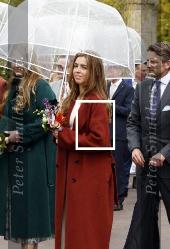 Emmen 27 april 2024
Koningsdag in Emmen met de koninklijke familie . Aanwezig bKoning Willem Alexander Koningin Maxima Prinses Amalia Prinses Alexia Prinses Ariane Prins Constantijn Prinses laurentien Prins Bernhard Prinses Annette Prins Maurits Prinses Marilene Prins Pieter Christiaan Prinses Anita Prins Floris en Prinses Aimee.