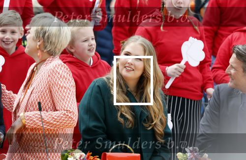 Emmen 27 april 2024
Koningsdag in Emmen met de koninklijke familie . Aanwezig bKoning Willem Alexander Koningin Maxima Prinses Amalia Prinses Alexia Prinses Ariane Prins Constantijn Prinses laurentien Prins Bernhard Prinses Annette Prins Maurits Prinses Marilene Prins Pieter Christiaan Prinses Anita Prins Floris en Prinses Aimee.