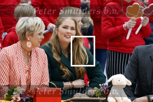 Emmen 27 april 2024
Koningsdag in Emmen met de koninklijke familie . Aanwezig bKoning Willem Alexander Koningin Maxima Prinses Amalia Prinses Alexia Prinses Ariane Prins Constantijn Prinses laurentien Prins Bernhard Prinses Annette Prins Maurits Prinses Marilene Prins Pieter Christiaan Prinses Anita Prins Floris en Prinses Aimee.