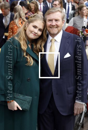 Emmen 27 april 2024
Koningsdag in Emmen met de koninklijke familie . Aanwezig bKoning Willem Alexander Koningin Maxima Prinses Amalia Prinses Alexia Prinses Ariane Prins Constantijn Prinses laurentien Prins Bernhard Prinses Annette Prins Maurits Prinses Marilene Prins Pieter Christiaan Prinses Anita Prins Floris en Prinses Aimee.