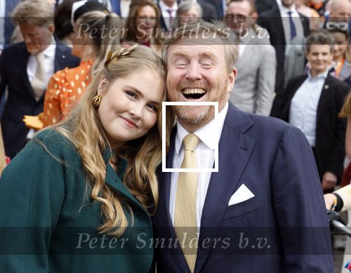 Emmen 27 april 2024
Koningsdag in Emmen met de koninklijke familie . Aanwezig bKoning Willem Alexander Koningin Maxima Prinses Amalia Prinses Alexia Prinses Ariane Prins Constantijn Prinses laurentien Prins Bernhard Prinses Annette Prins Maurits Prinses Marilene Prins Pieter Christiaan Prinses Anita Prins Floris en Prinses Aimee.