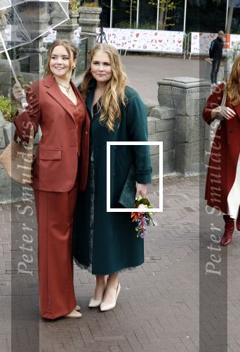 Emmen 27 april 2024
Koningsdag in Emmen met de koninklijke familie . Aanwezig bKoning Willem Alexander Koningin Maxima Prinses Amalia Prinses Alexia Prinses Ariane Prins Constantijn Prinses laurentien Prins Bernhard Prinses Annette Prins Maurits Prinses Marilene Prins Pieter Christiaan Prinses Anita Prins Floris en Prinses Aimee.