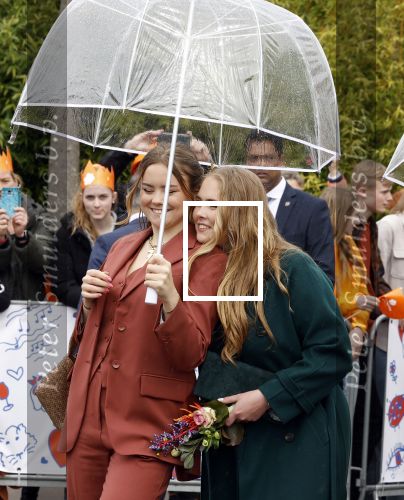 Emmen 27 april 2024
Koningsdag in Emmen met de koninklijke familie . Aanwezig bKoning Willem Alexander Koningin Maxima Prinses Amalia Prinses Alexia Prinses Ariane Prins Constantijn Prinses laurentien Prins Bernhard Prinses Annette Prins Maurits Prinses Marilene Prins Pieter Christiaan Prinses Anita Prins Floris en Prinses Aimee.