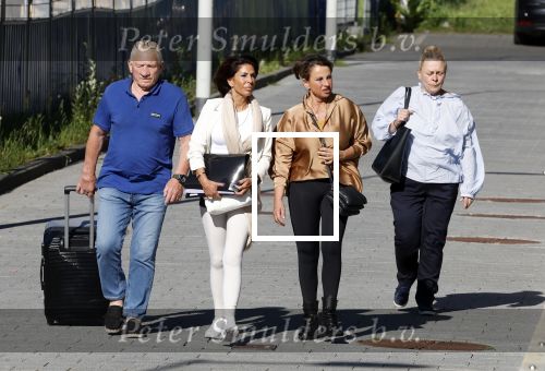 Amsterdam 14 mei 2024
Rechtszaak Rachel Hazes en Marieke v Beek . Verder aanwezig Rob Israel Advocaat Royce de Vries Ricardo Klaverdijk en Bernhard Tomlow. Zaak speelt zich af in Rechtbank Amsterdam. Joop Kruis en Jacqueline Laats kwamen met Rachel mee.