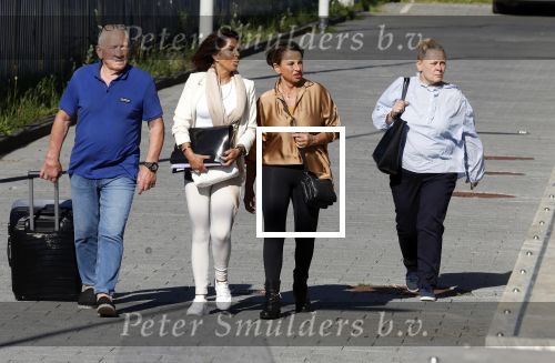 Amsterdam 14 mei 2024
Rechtszaak Rachel Hazes en Marieke v Beek . Verder aanwezig Rob Israel Advocaat Royce de Vries Ricardo Klaverdijk en Bernhard Tomlow. Zaak speelt zich af in Rechtbank Amsterdam. Joop Kruis en Jacqueline Laats kwamen met Rachel mee.