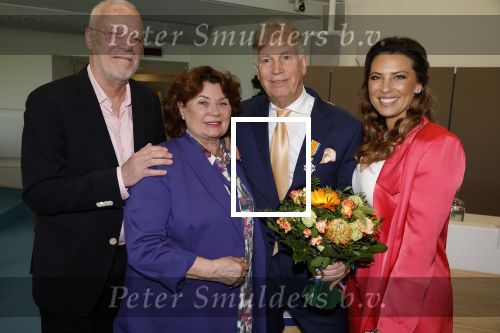Ede, 26 April 2024
Koninklijke onderscheidingen voor
Marcel Boekhoorn enMarlies Boekhoorn
Burgemeester Rene Verhulst
Rebecca Cabau v Kasbergen met moeder en Marcel Boekhoorn